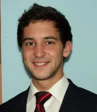 영화배우인 리보 코바의 대표 이미지