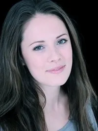 영화배우인 사라 암스트롱의 대표 이미지