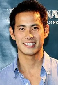 영화배우인 이반 쇼의 대표 이미지