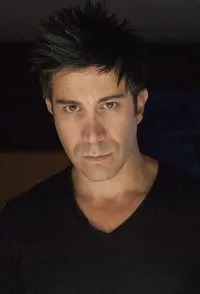 영화배우인 지아니 카팔디의 대표 이미지