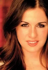 분장사인 리즈 듀체즈의 대표 이미지