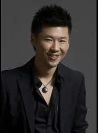 영화배우인 왕효의 대표 이미지