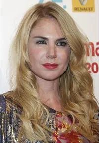 영화배우인 에스메랄다 미트레의 대표 이미지