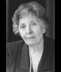 영화배우인 레지나 비앙키의 대표 이미지