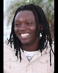 영화배우인 페테르 카중우의 대표 이미지