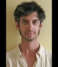 영화감독인 당트 드사르트의 대표 이미지