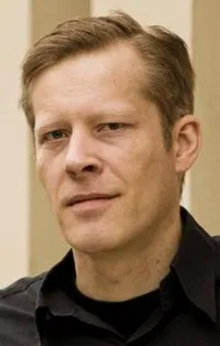 영화배우인 케텔 베버의 대표 이미지