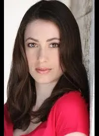 영화배우인 캐서린 셀리오의 대표 이미지