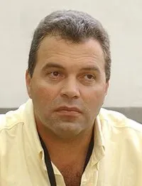 영화배우인 콘스탄틴 키리아크의 대표 이미지