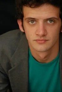 영화배우인 윌 브릴의 대표 이미지