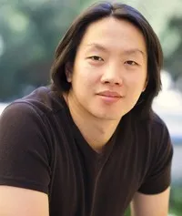 영화배우인 수이 깨웅 웡의 대표 이미지