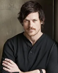 영화배우인 브렌단 맥카시의 대표 이미지