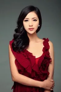 영화배우인 윤항의 대표 이미지