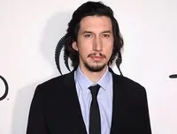 영화배우인 아담 드라이버의 대표 이미지