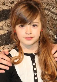 영화배우인 카르멘 산체스의 대표 이미지