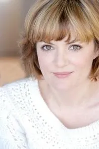 영화배우인 라라 필립스의 대표 이미지