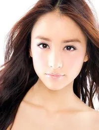 영화배우, 패션모델인 야마모토 미즈키의 대표 이미지