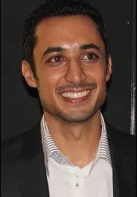 영화배우인 리아드 무사의 대표 이미지