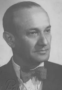 영화배우인 타데우시 비알로슈친스키의 대표 이미지