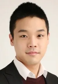 영화배우인 신현석의 대표 이미지