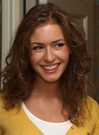 영화배우인 마리나 페트렌코의 대표 이미지