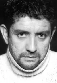 영화배우인 페드로 카사블랑크의 대표 이미지