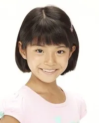 영화배우인 마키타 아쥬의 대표 이미지