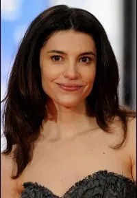 영화배우인 이레네 비세도의 대표 이미지