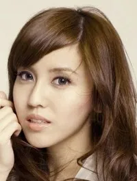 영화배우인 우교의 대표 이미지