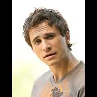 영화배우인 삼보르 차르노타의 대표 이미지