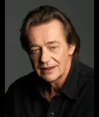 영화배우인 한스 후스의 대표 이미지