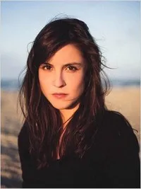 영화배우인 플로르 보나방투라의 대표 이미지