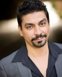 영화배우인 아이만 삼만의 대표 이미지