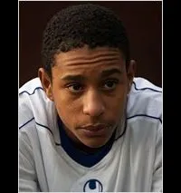 영화배우인 미트리 아탈의 대표 이미지