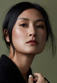 영화배우인 캐시 우옌의 대표 이미지