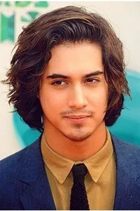 영화배우인 애번 조지아의 대표 이미지