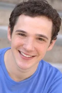 영화배우인 노아 스타의 대표 이미지