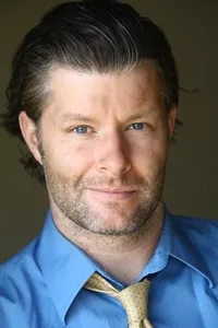 영화배우인 마이클 스코보티의 대표 이미지