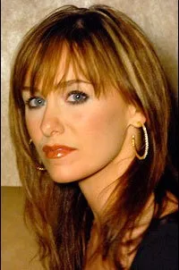 영화배우인 콜린 섹스톤의 대표 이미지