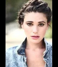 영화배우인 질리언 리의 대표 이미지