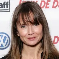 영화배우인 악셀 라퐁의 대표 이미지