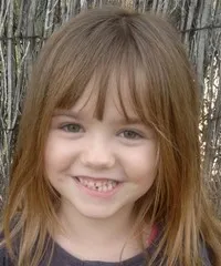 영화배우인 스텔라 트로통다의 대표 이미지