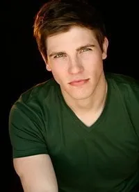 영화배우인 커트 핸슨의 대표 이미지