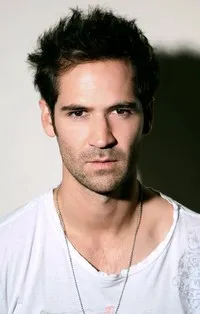 영화배우인 마누엘 가르시아 룰포의 대표 이미지