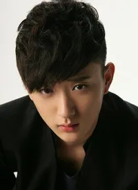 영화배우인 우소동의 대표 이미지