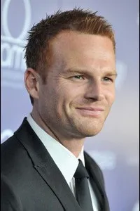 영화배우인 마틴 카핑의 대표 이미지