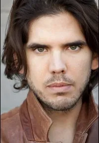 영화배우인 맷 오닐의 대표 이미지