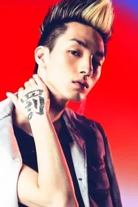 영화배우인 시미즈 히로야의 대표 이미지