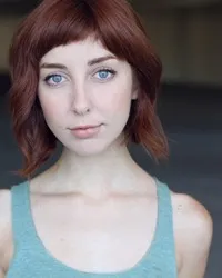 영화배우인 웬디 맥콤의 대표 이미지