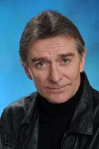 영화배우인 말콤 톰린슨의 대표 이미지